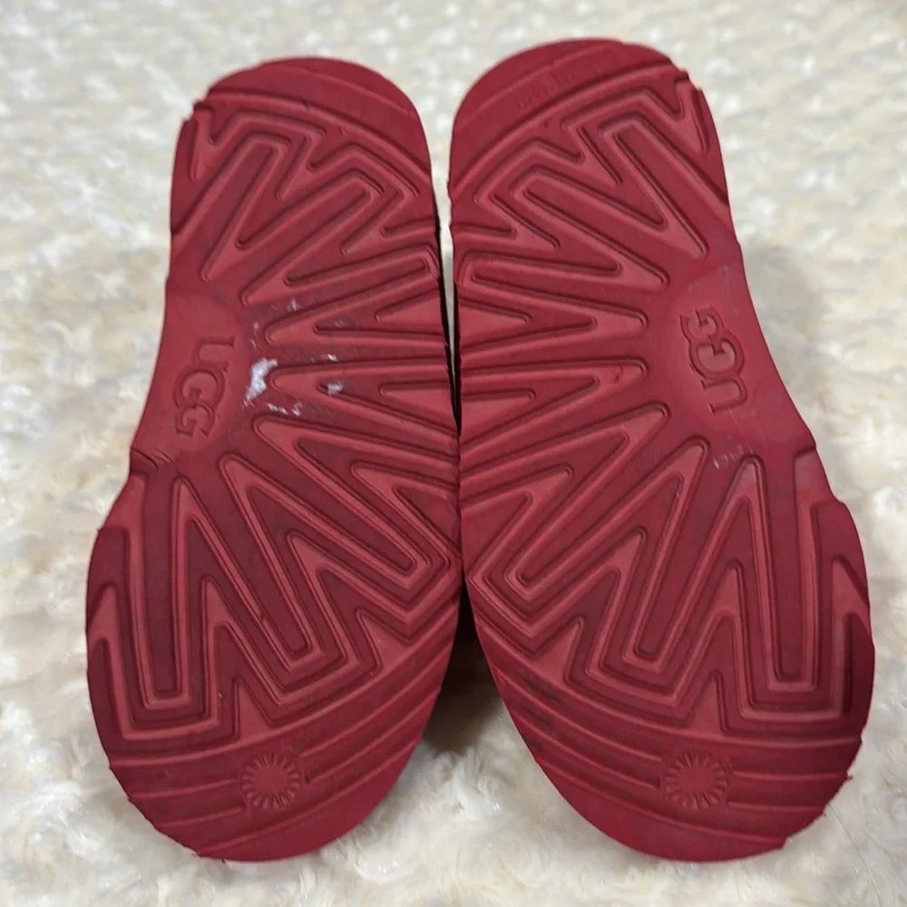UGG Neumel kids boots
